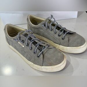 Taos Gray Canvas Sneakers